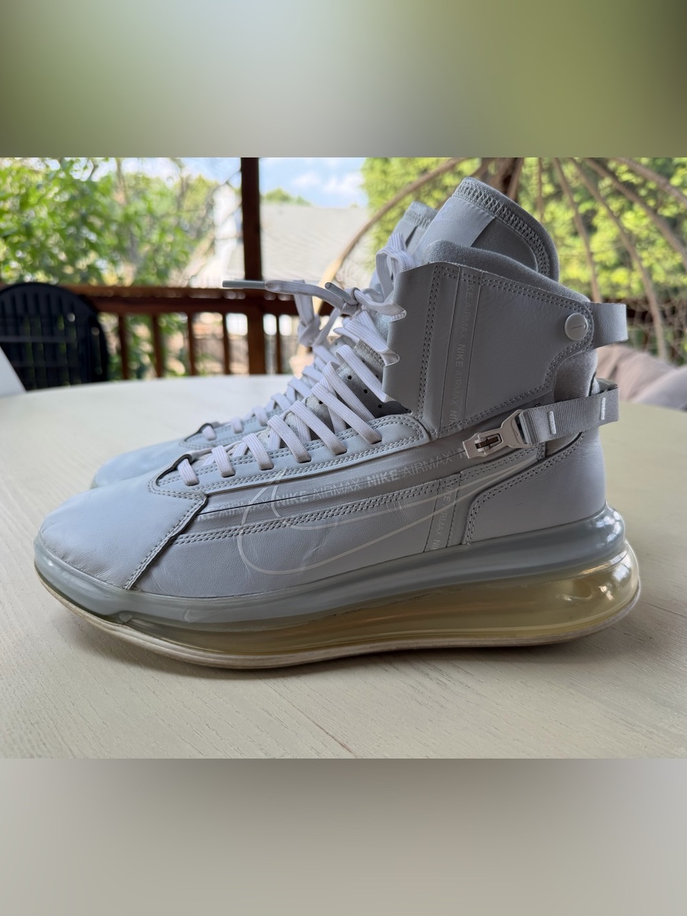 Size 10 - Nike Air Max 720 Saturn Pure Platinum - Picture 4 of 11